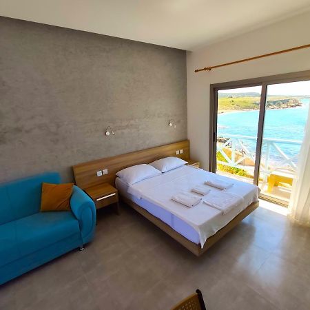 Oasis At Ayfilon Hotel Rizokarpaso Екстериор снимка