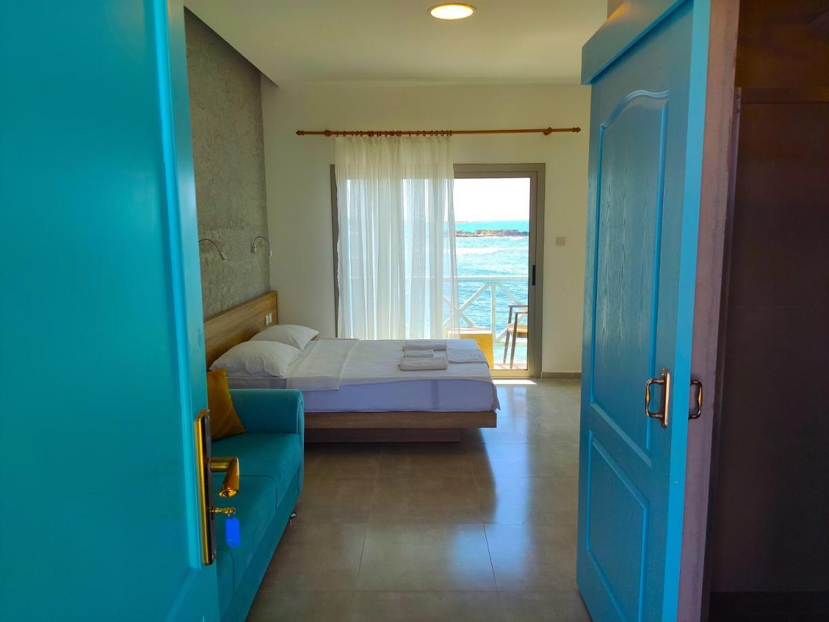 Oasis At Ayfilon Hotel Rizokarpaso Екстериор снимка
