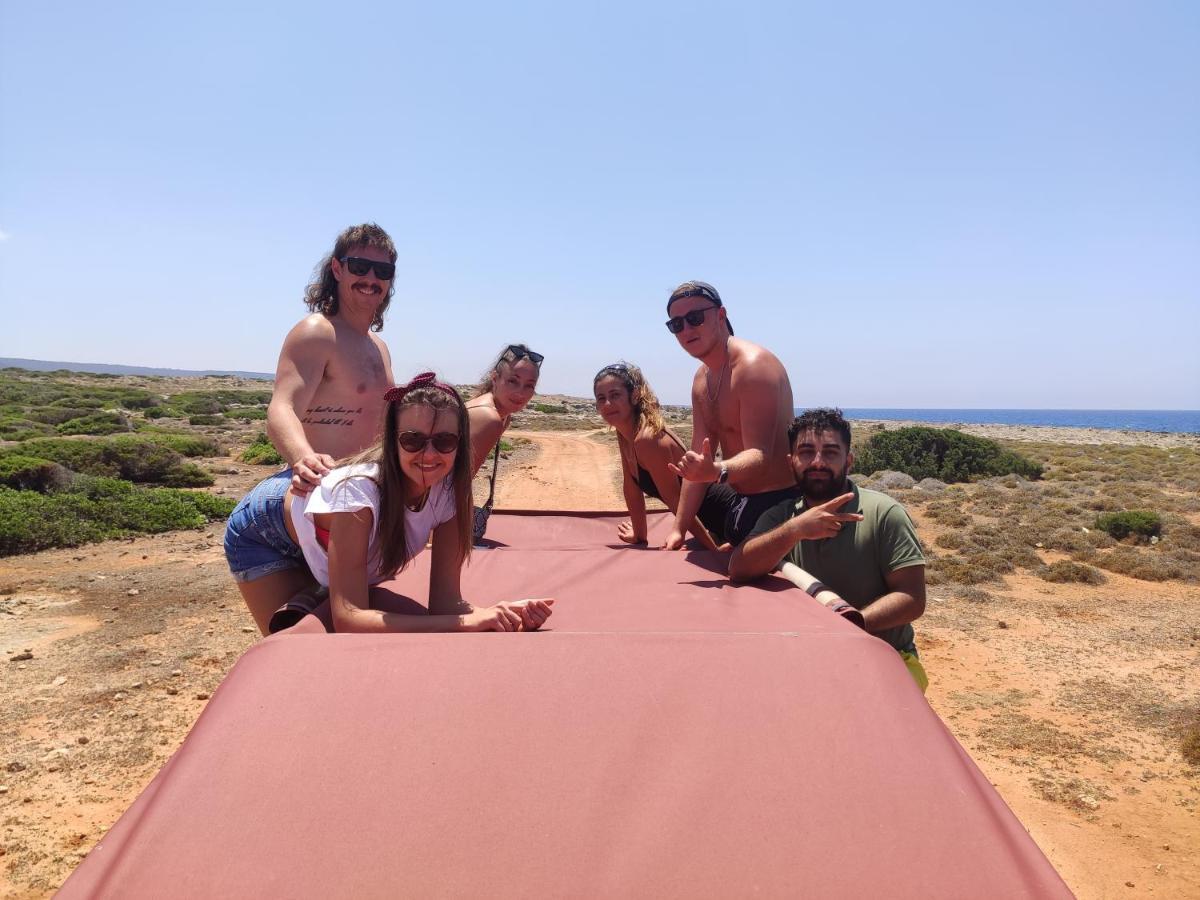 Oasis At Ayfilon Hotel Rizokarpaso Екстериор снимка